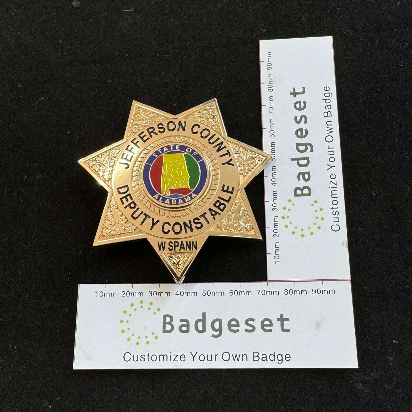Customizable Badge BA24