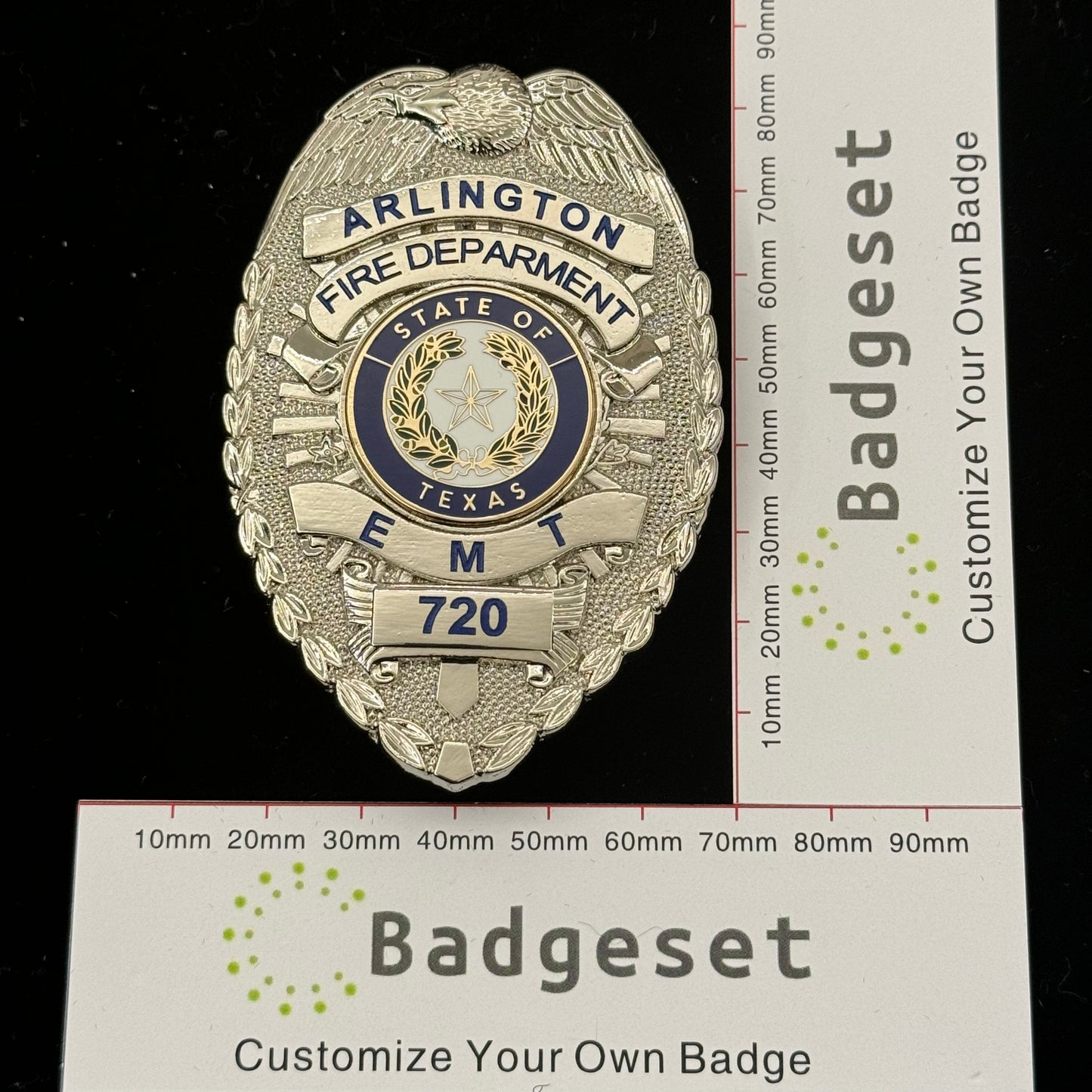 Customizable Badge BA12