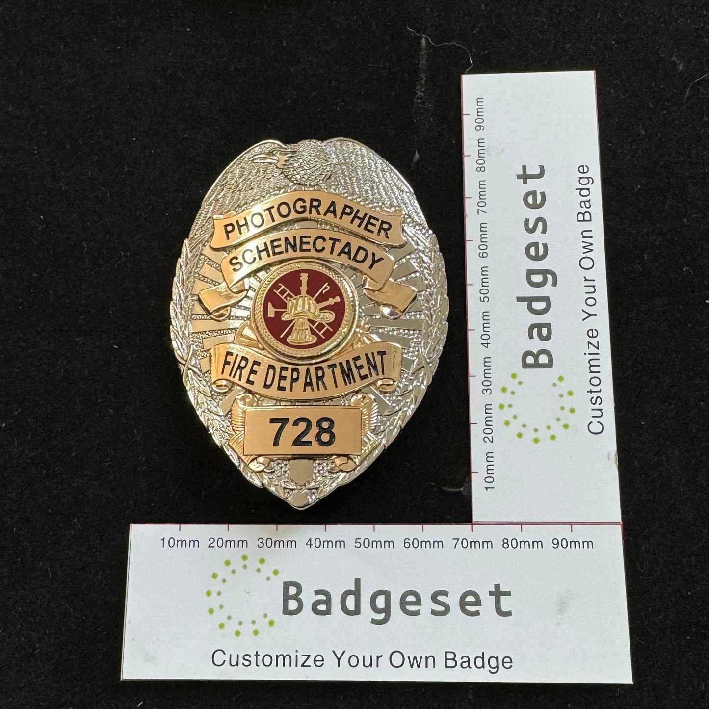 Customizable Badge BA19