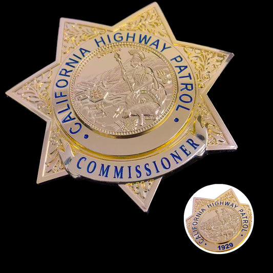 Réplica de la insignia del Comisionado de la Patrulla de Caminos de California de EE. UU. (Usado de película, número personalizable)