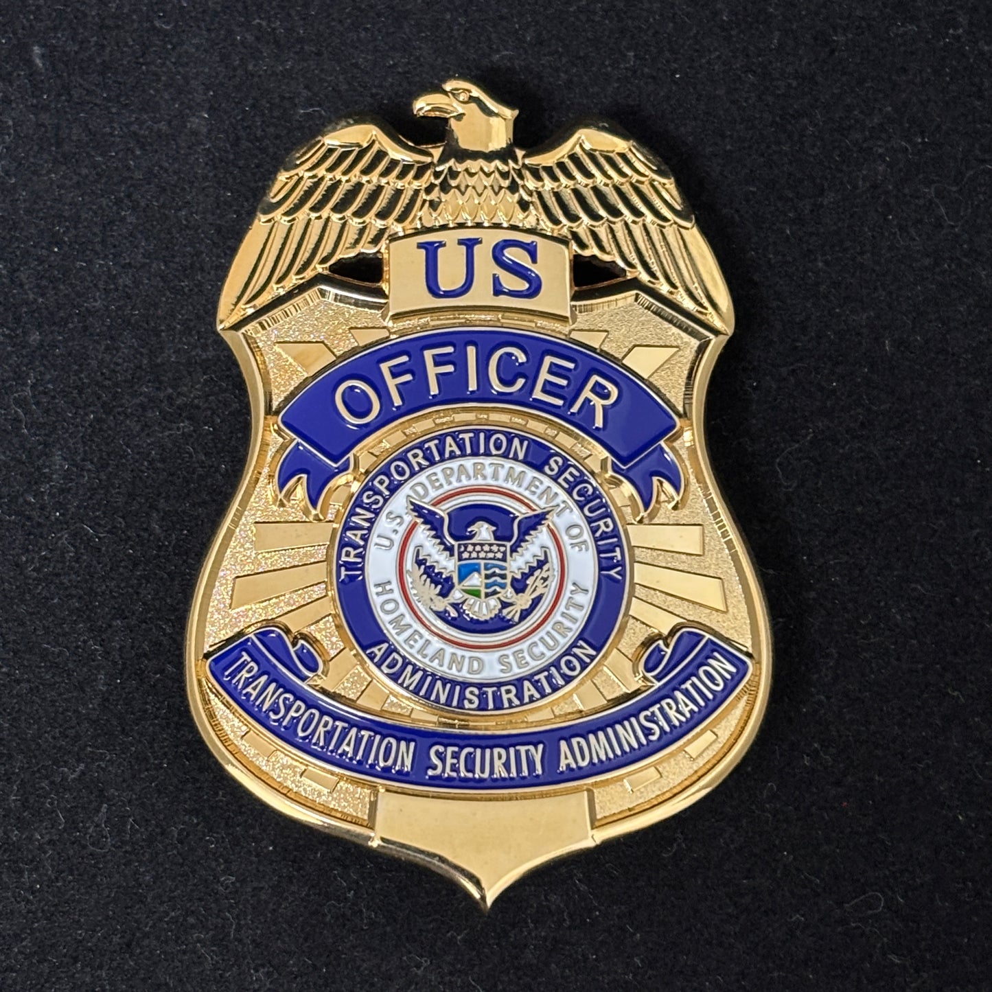 Réplicas de 3 insignias de la TSA (Administración de Seguridad en el Transporte de EE. UU.) de utilería de películas