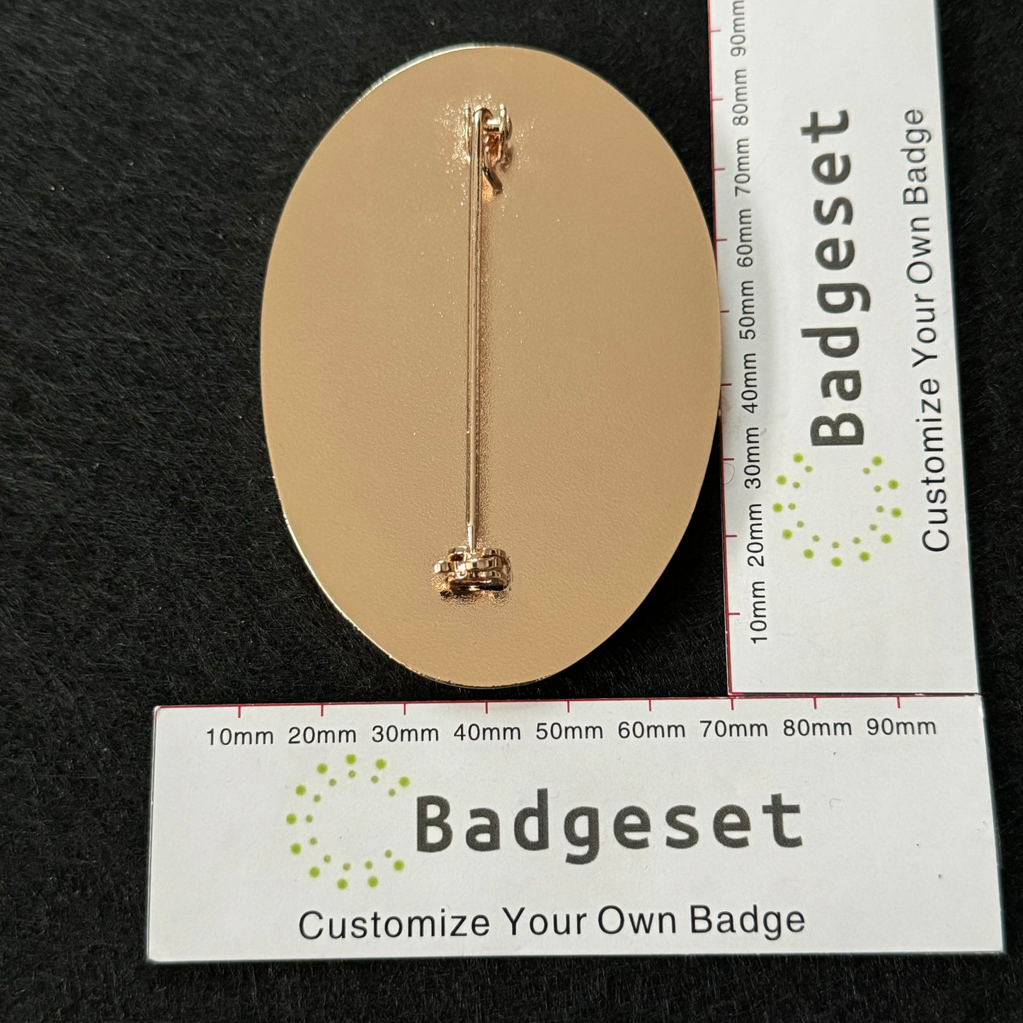 Customizable Badge BA50