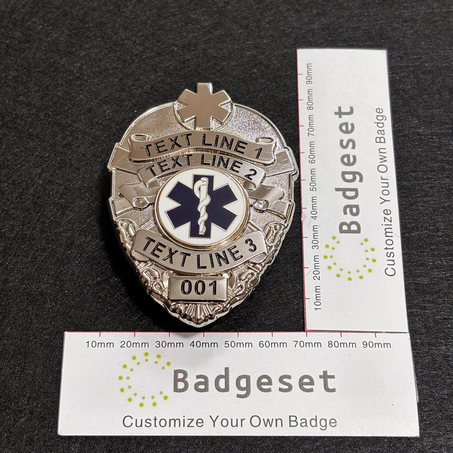 Customizable Badge BA52