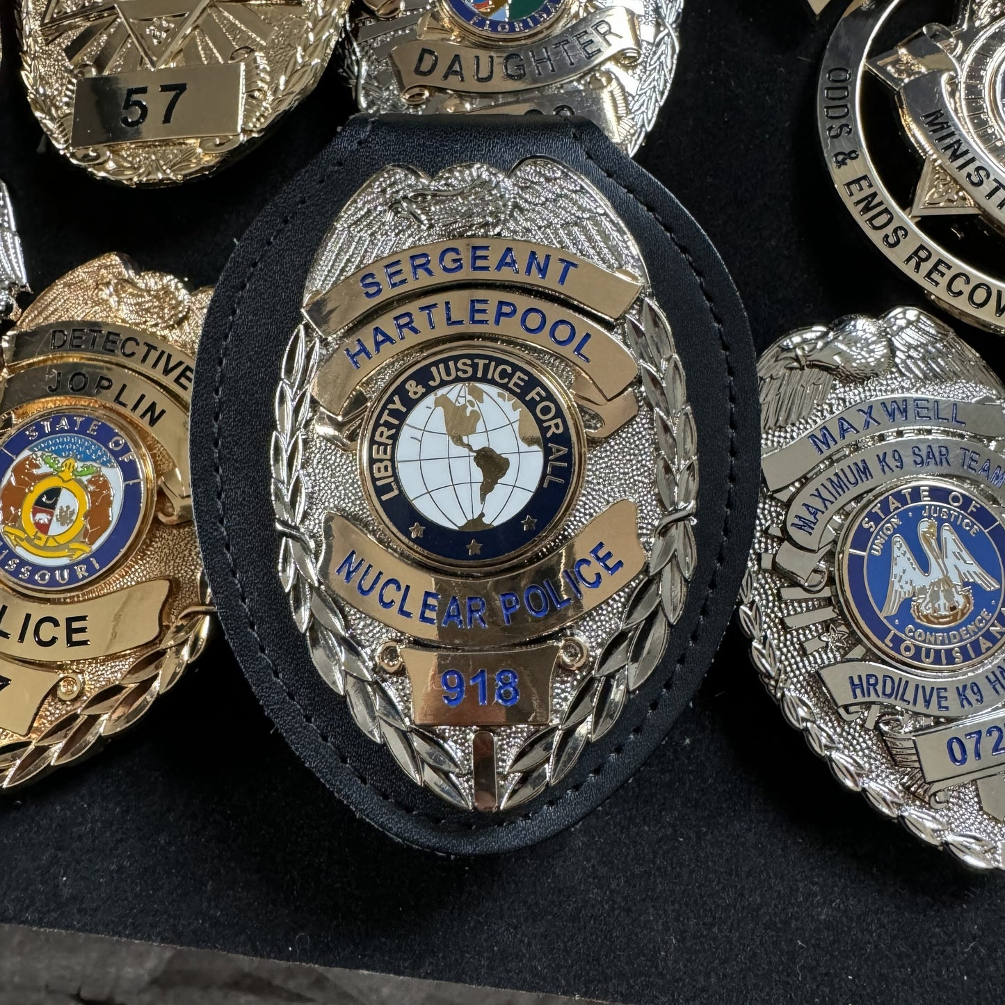 Customizable Badge BA08