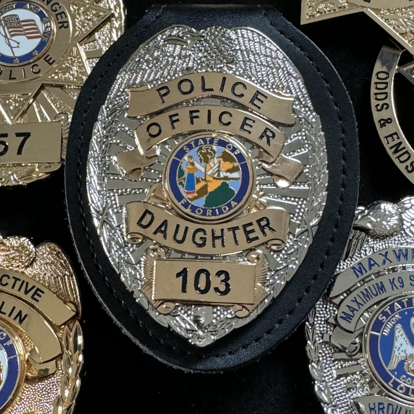 Customizable Badge BA19