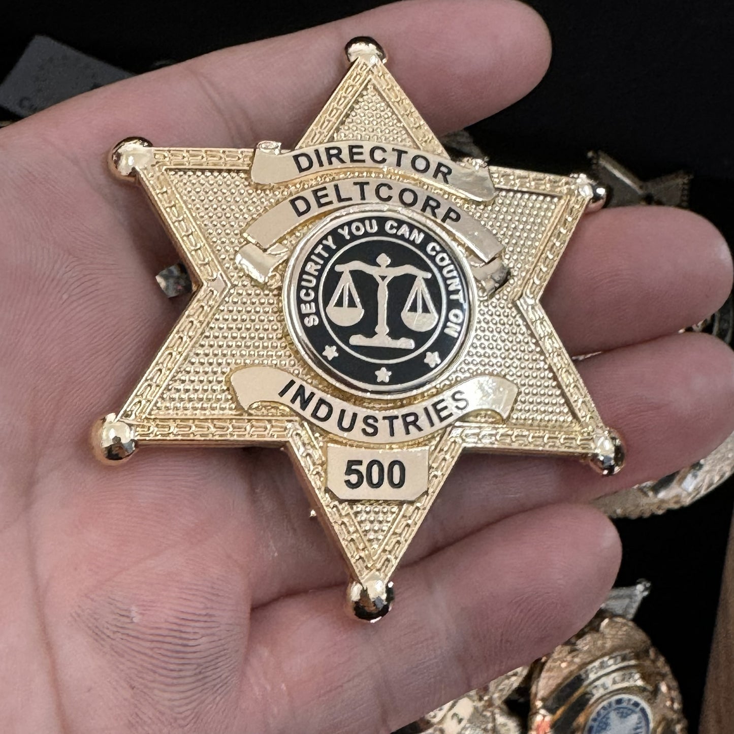 Customizable Badge BA27