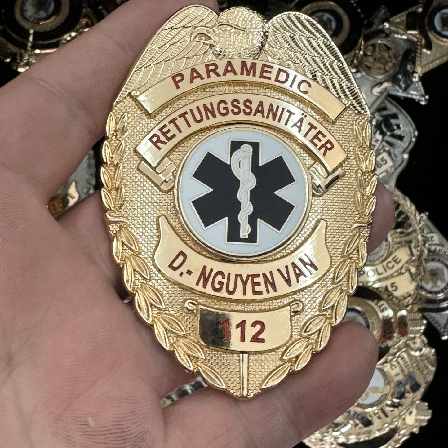 Customizable Badge BA02