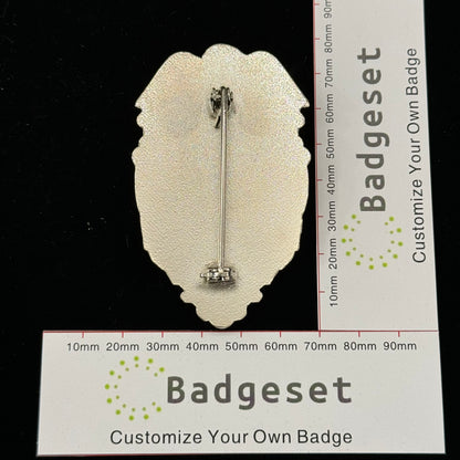 Customizable Badge BA16