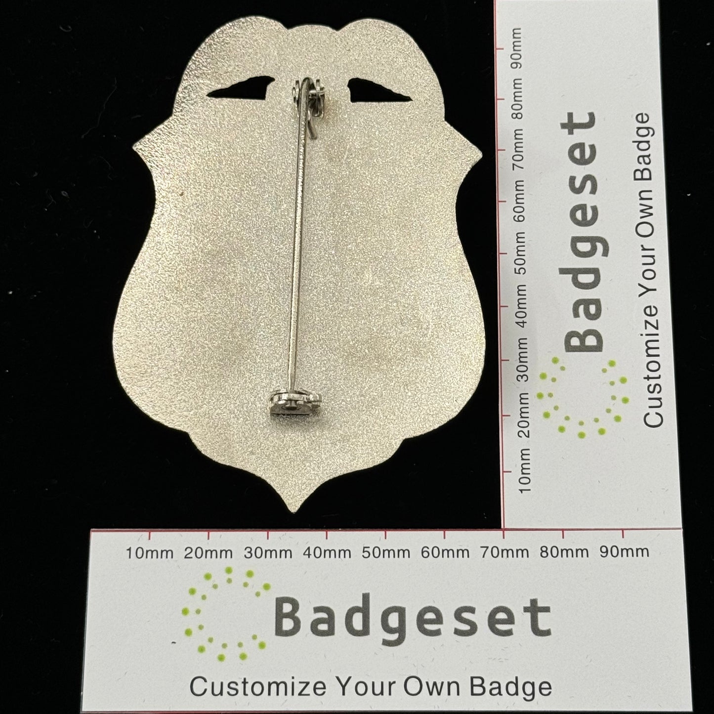 Customizable Badge BA25