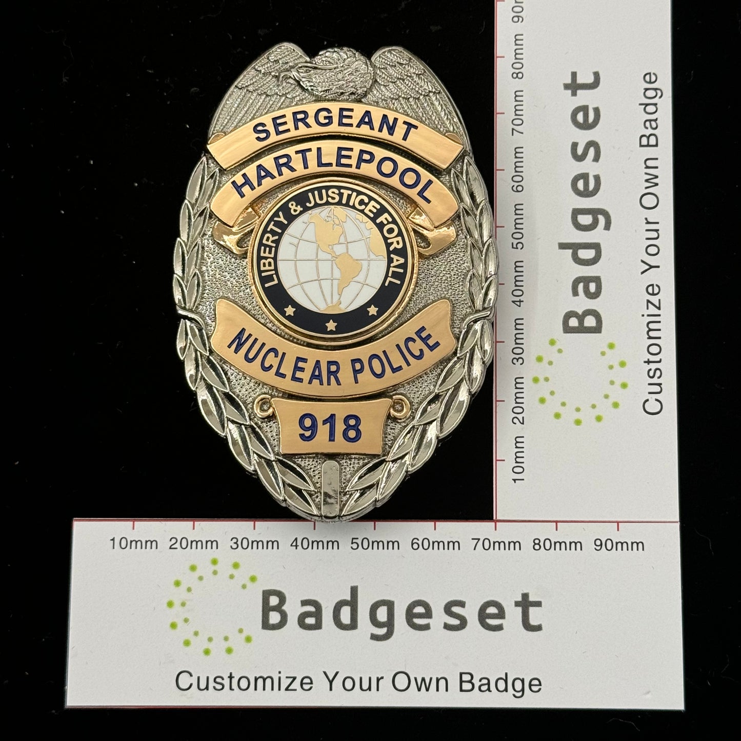 Customizable Badge BA08