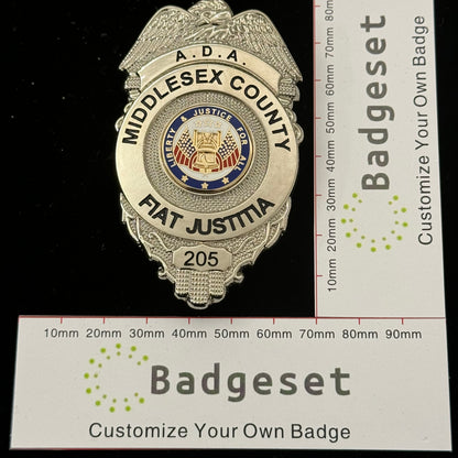 Customizable Badge BA16