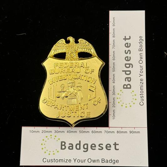 Réplica de la insignia del FBI del Departamento de Justicia, utilería de película