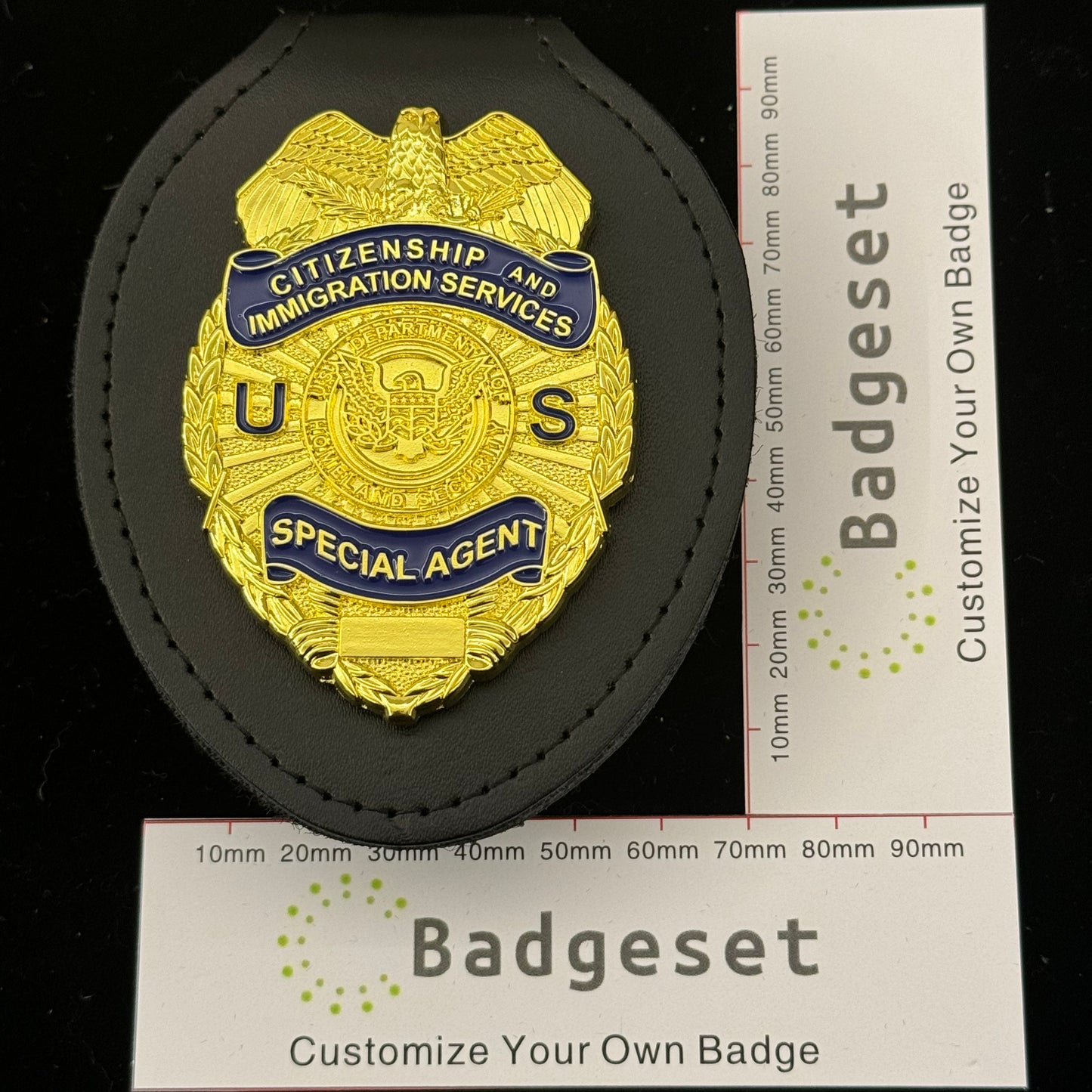 Personalisierbare Abzeichen für Filmrequisiten der US-Einwanderungsbehörde