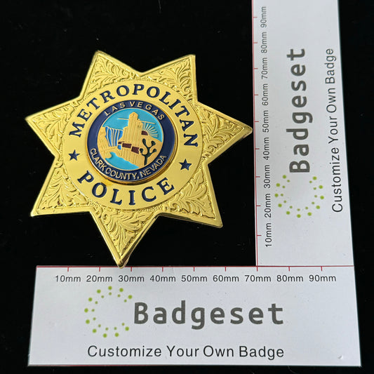 Réplica de la insignia de la Policía Metropolitana de Las Vegas (LVMPD) utilizada en películas