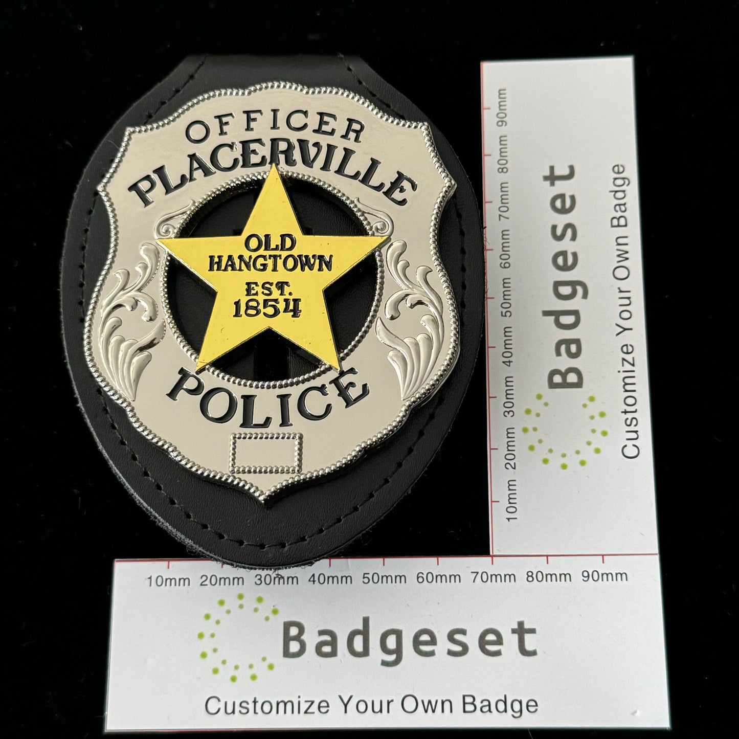 Officer Placerville Polizei Old Hangtown EST.1854 Abzeichen Anpassbare Nummer