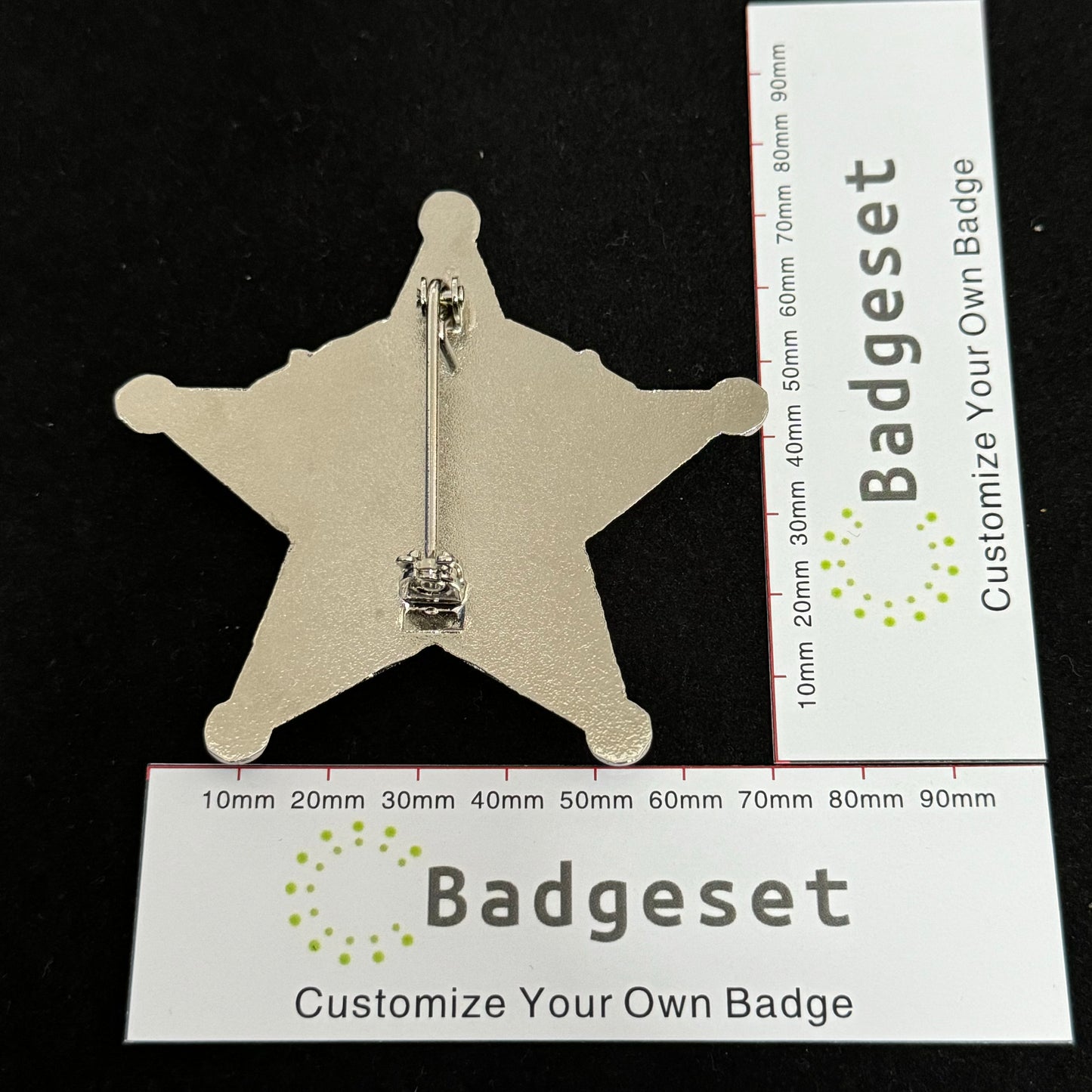Customizable Badge BA31