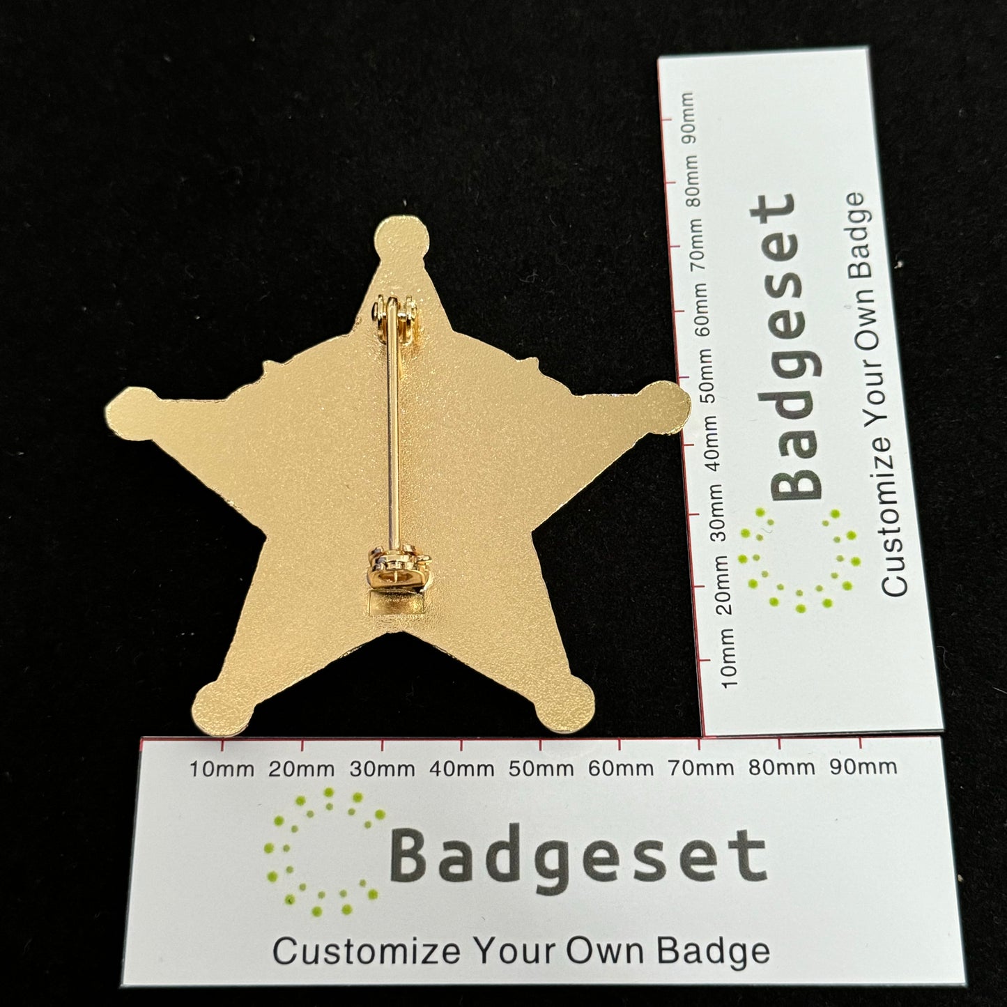 Customizable Badge BA31