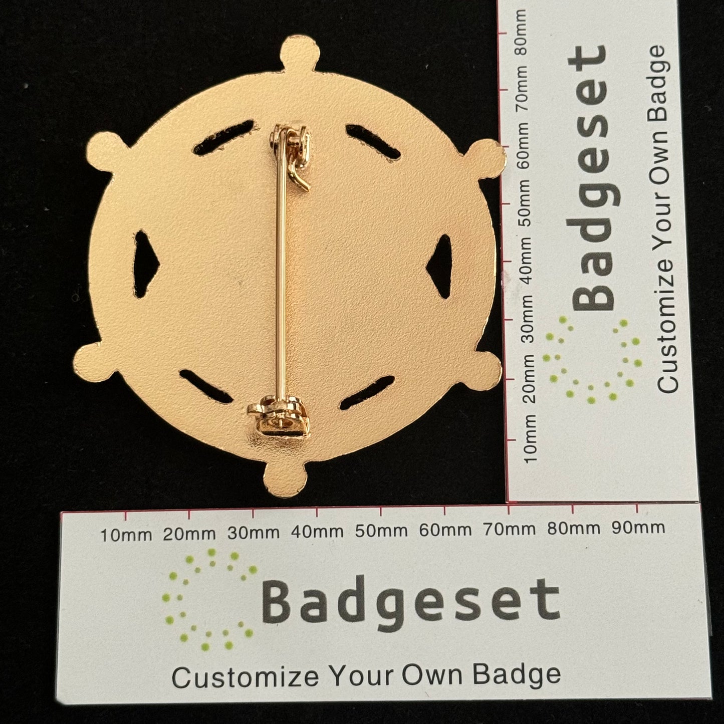 Distintivo personalizable BA36