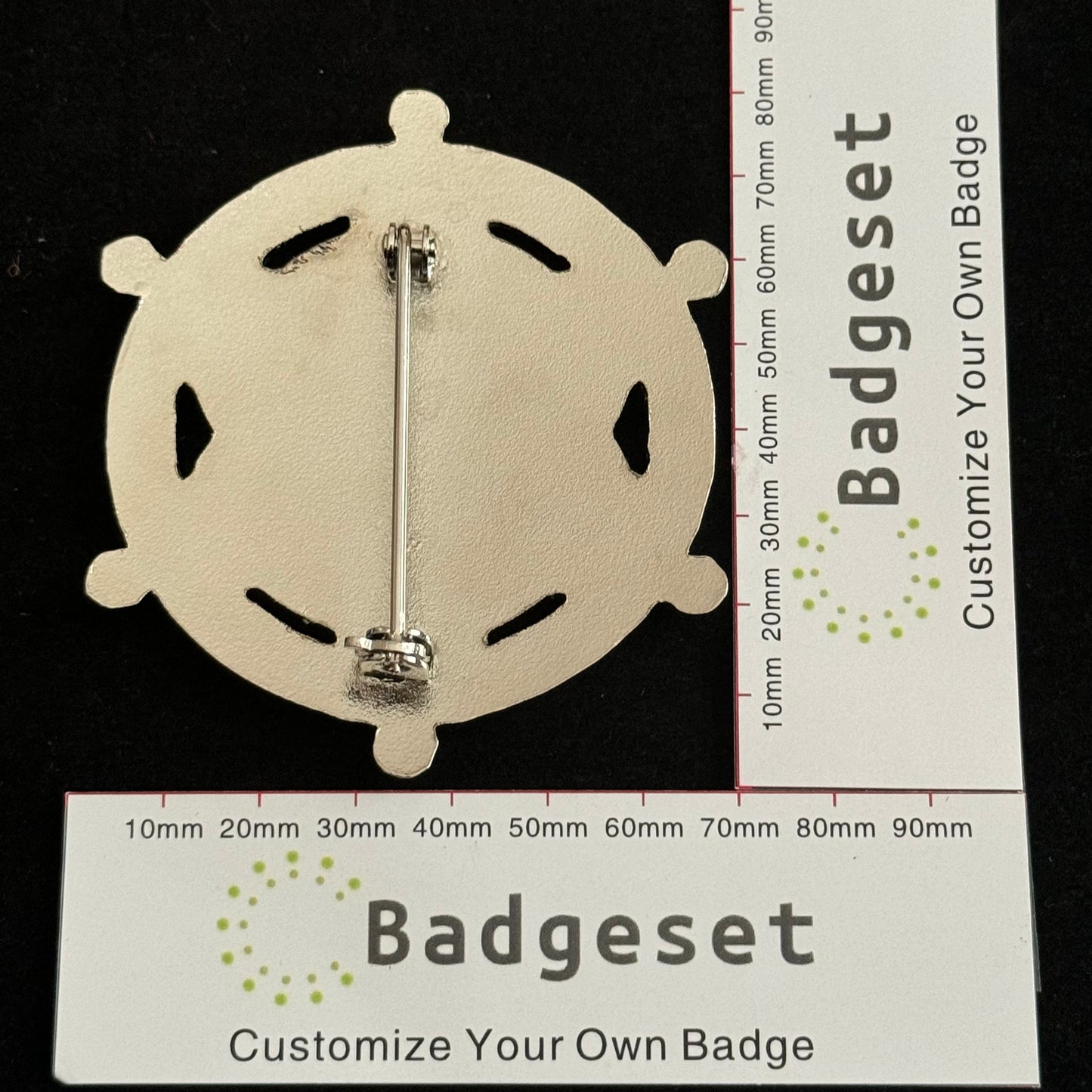 Distintivo personalizable BA36