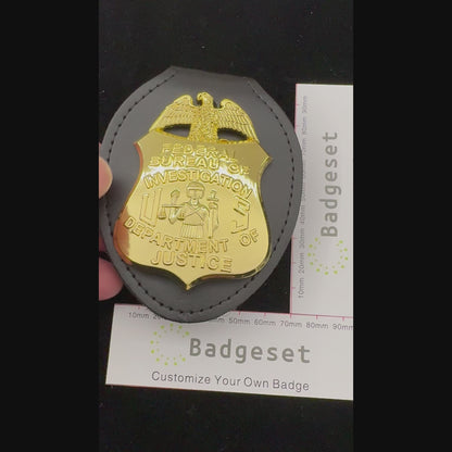 Réplica de la insignia del FBI del Departamento de Justicia, utilería de película